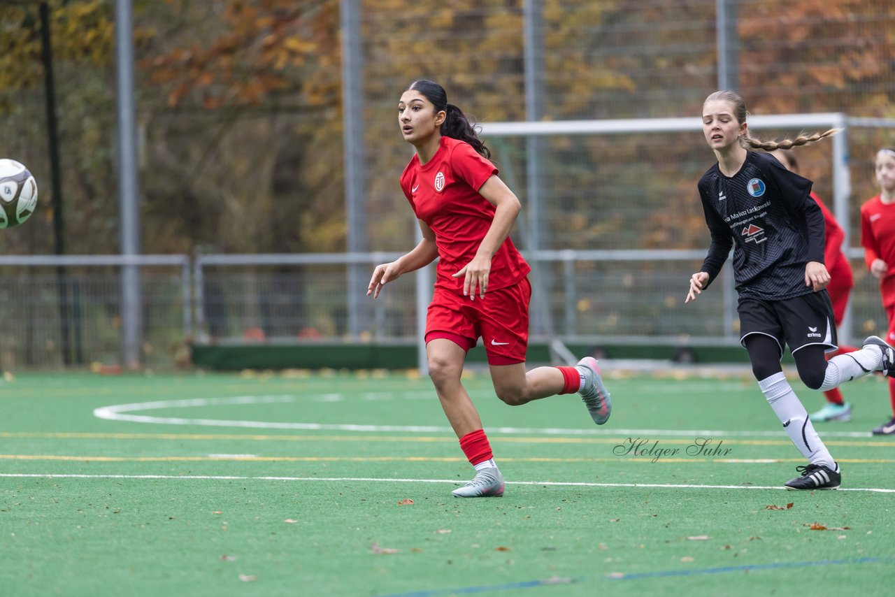 Bild 113 - wCJ VfL Pinneberg - Eimsbuettler TV : Ergebnis: 0:3